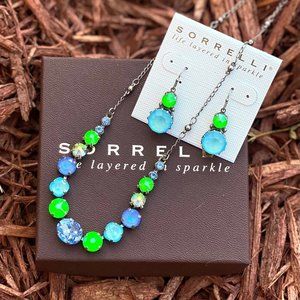 20" necklace and sorrelli studs